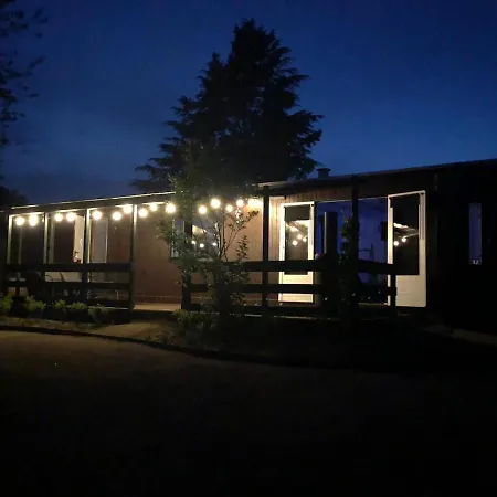 Cozy With Wood Stove And Veranda *