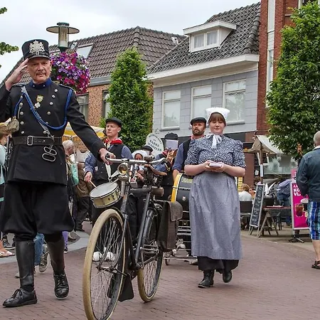 Cozy With Wood Stove And Veranda Putten
