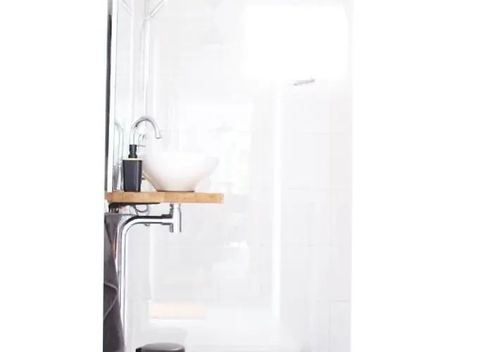 Semesterbostad Cozy With Wood Stove And Veranda *