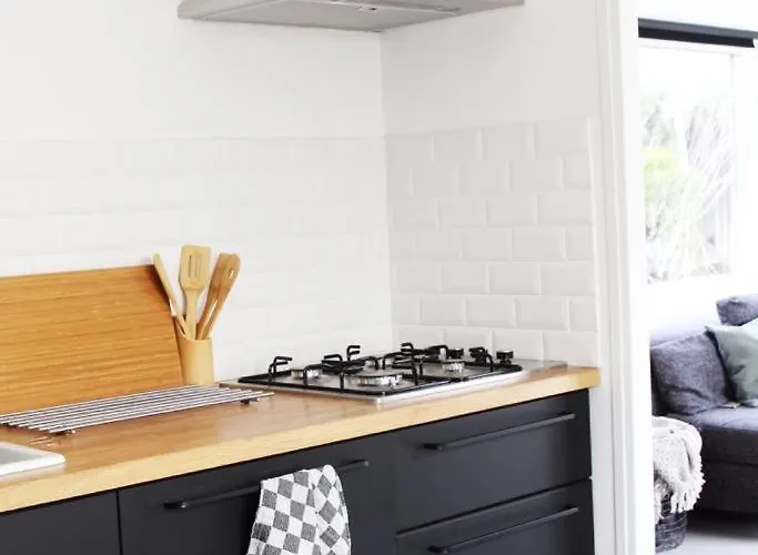 Semesterbostad Cozy With Wood Stove And Veranda Putten