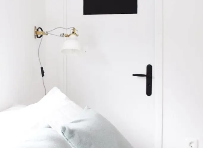 Cozy With Wood Stove And Veranda * Putten