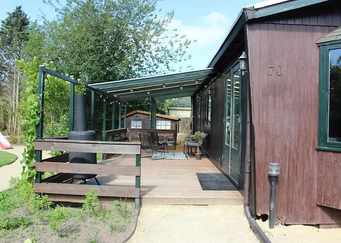 Cozy With Wood Stove And Veranda *